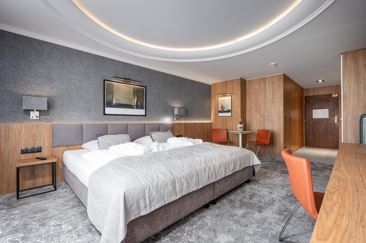 City Apartments - Mlynska 49 コシャリン エクステリア 写真