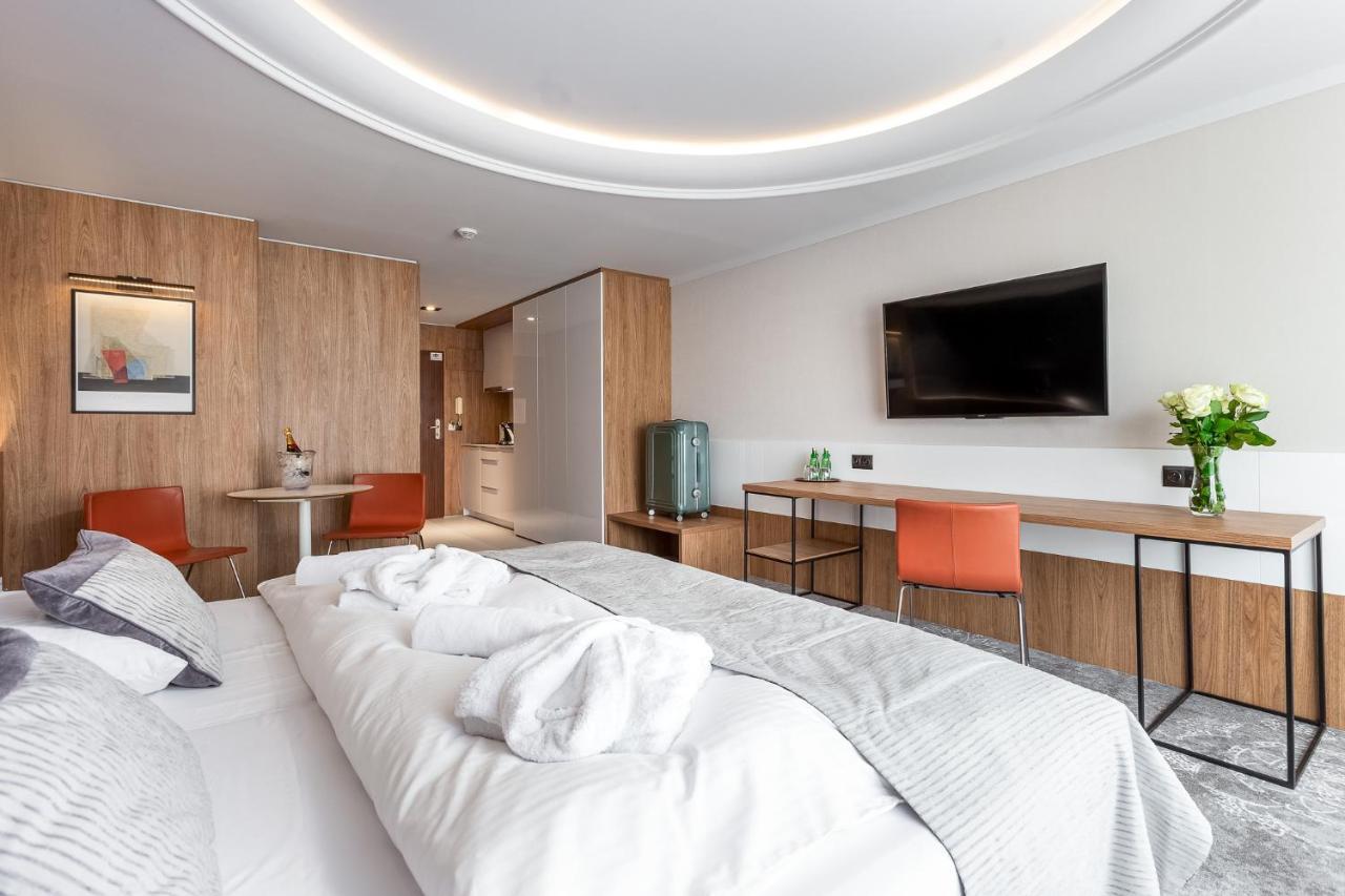 City Apartments - Mlynska 49 コシャリン エクステリア 写真