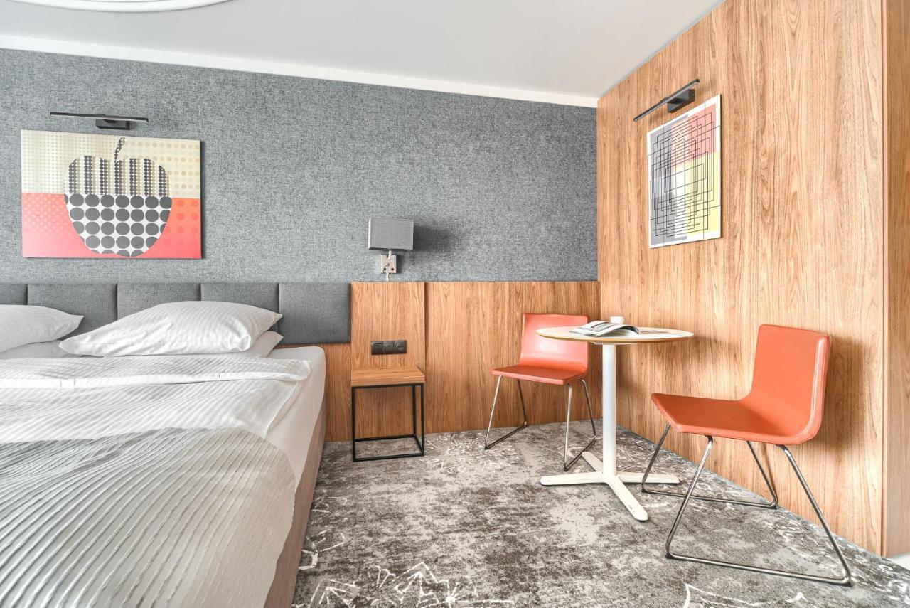 City Apartments - Mlynska 49 コシャリン エクステリア 写真